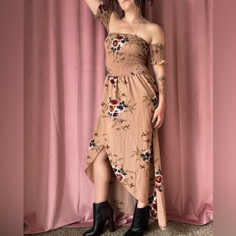 Floral Off-Shoulder Dress in Tan - Picture 3 of 8